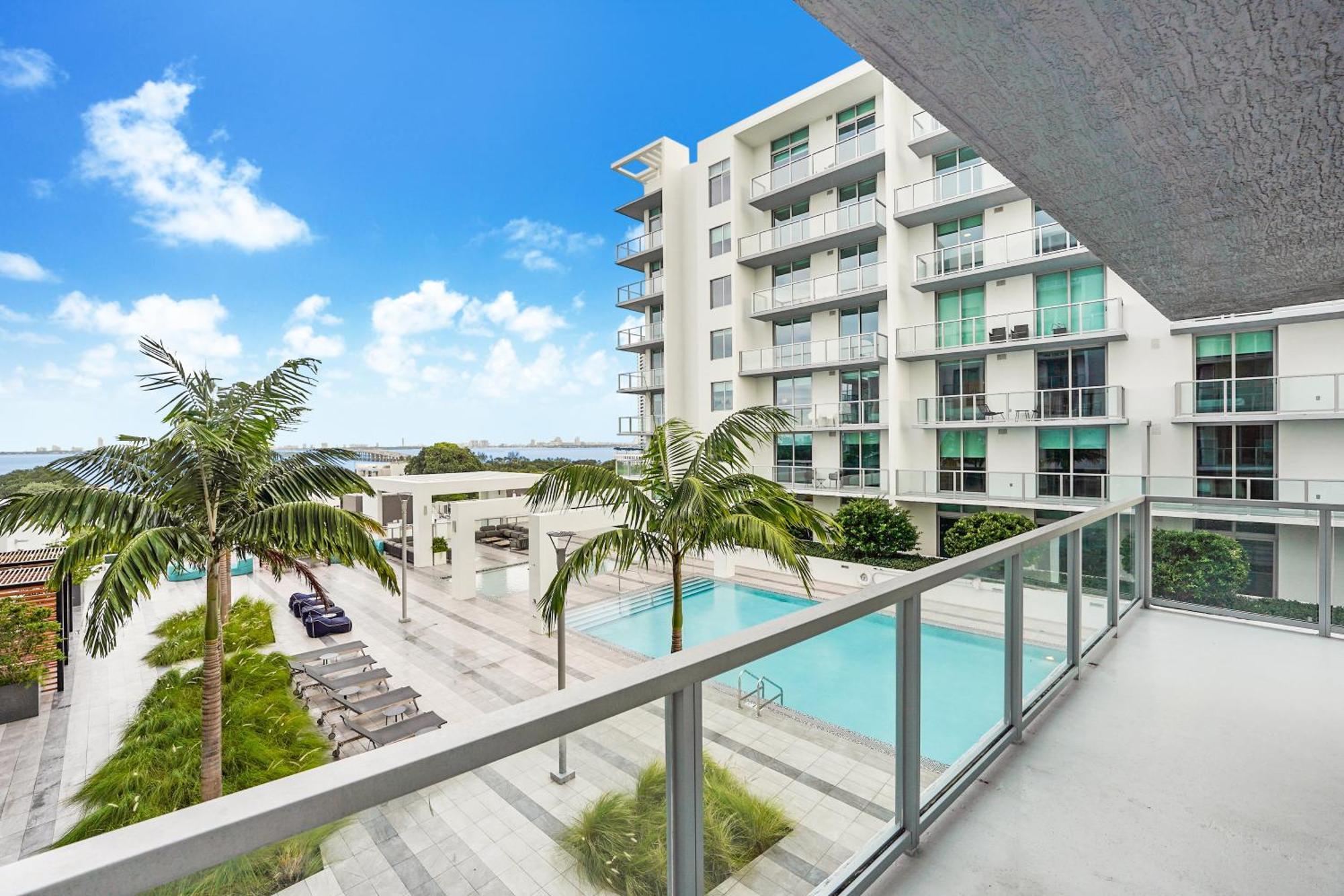 Nomada Destination Residences - Quadro Miami Kültér fotó